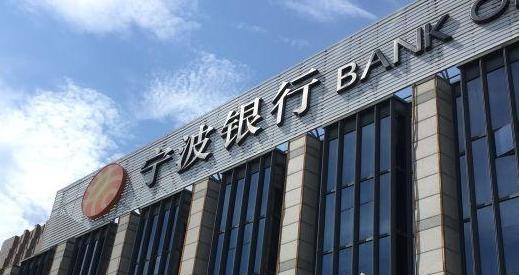 在使用工業冷卻塔前我們應該注意哪些問題(冷卻塔安裝參數)